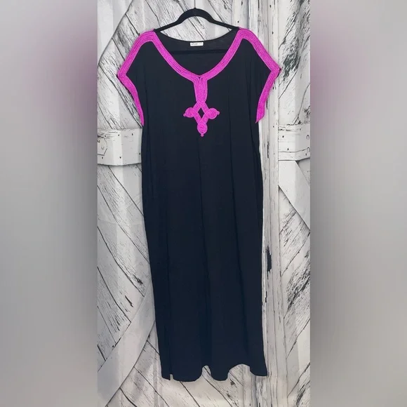 Pitusa Gaia Kaftan Black Pink Trim OS - Picture 2 of 10
